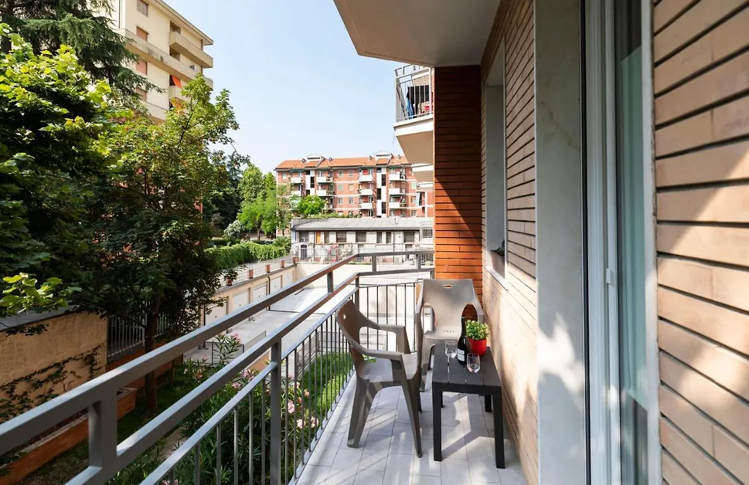 West Milan - Modern And Comfortable Apartment-1