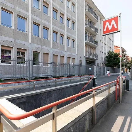 West Milan - Modern And Comfortable Apartment-3